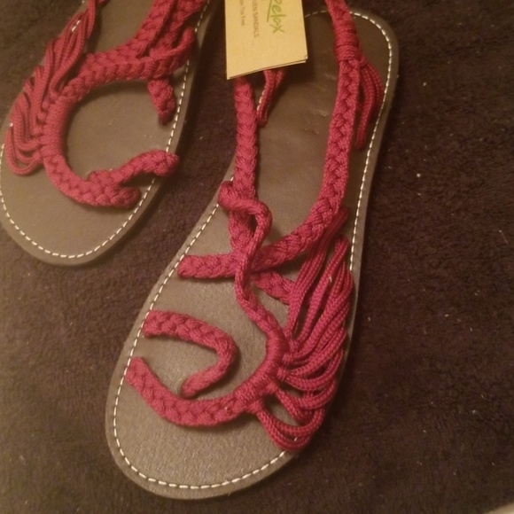 Sandal - Picture 3 of 4